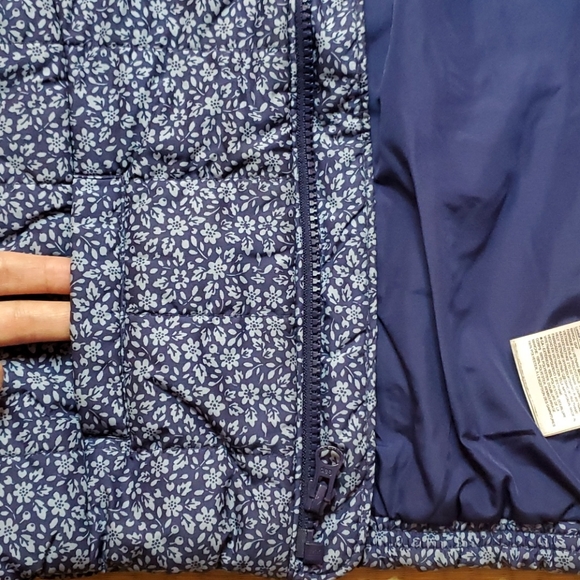 GAP Tonal Floral-Print Hooded Puffer Jacket, sz 4T - Picture 2 of 7